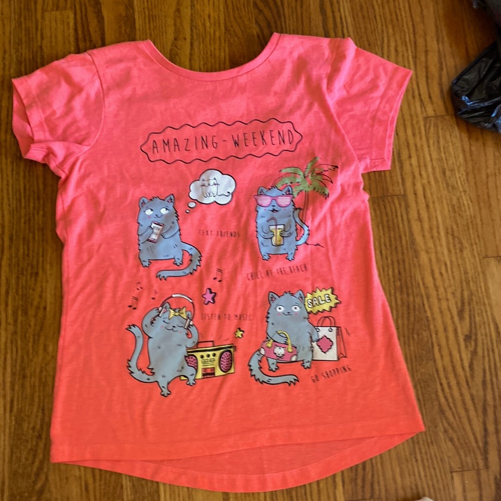 Shirt for kids 11-12 , bought from the brand max . Color : hot pink